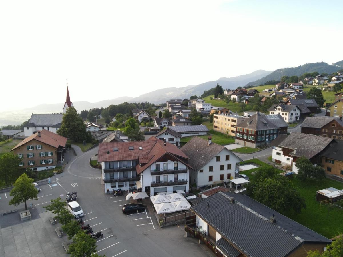 Gasthaus Krone Ubersaxen Exterior foto